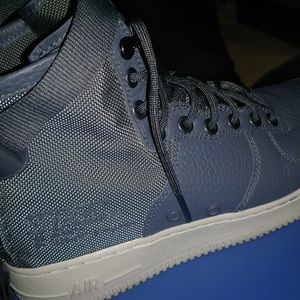 Nike SFAir. Force 1 Mid Dark Grey size 8